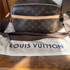 Louis Vuitton Reporter PM Monogram Canvas Messenger Bag